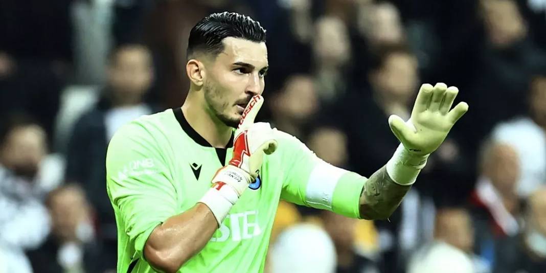 Flaş iddia! "Mourinho Uğurcan Çakır'dan sonra Trabzonsporlu o isme de göz dikti" 6